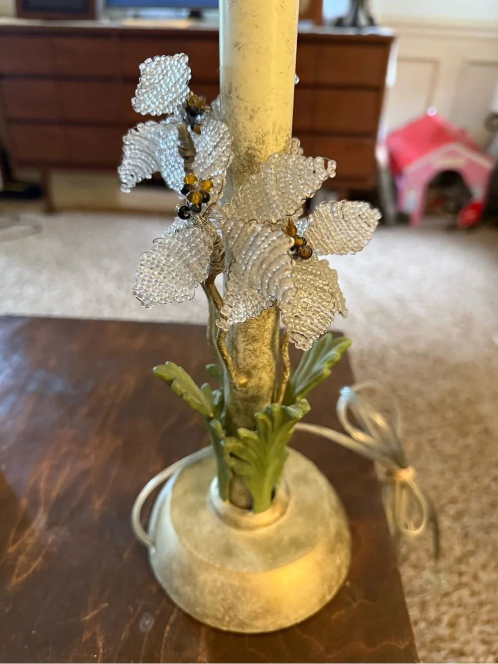 Vintage-style Beaded Flower Table Lamp - Silver and Green Hollywood recently